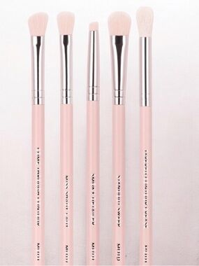 MOTD Cosmetics In a Blush Blending Eye Brush Set